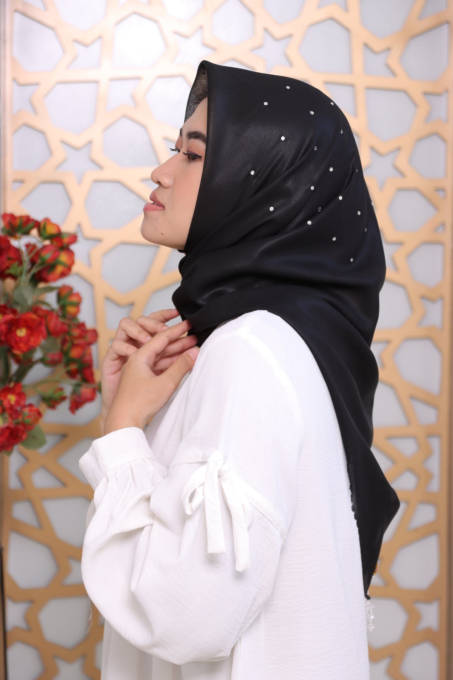 Elegant Scarf - Black