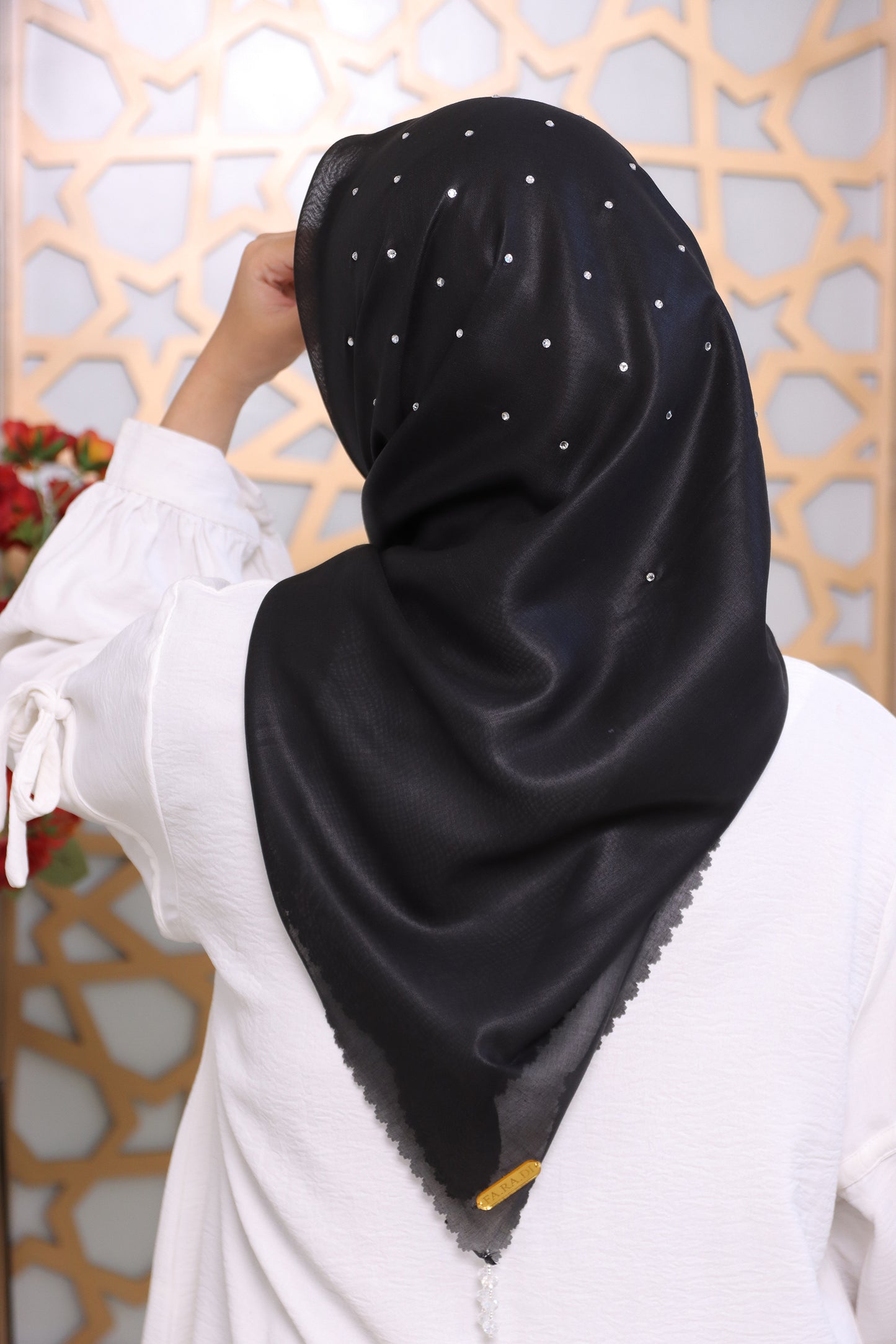 Elegant Scarf - Black